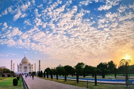 New Year’s Day long weekend in India