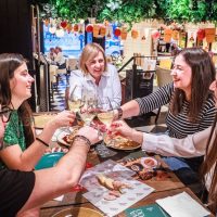 Wine Tasting & Winery Tours