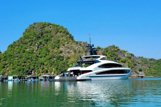 Hanukkah in Ha Long Bay