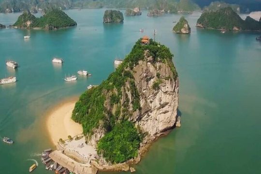 New Year’s Eve in Ha Long Bay