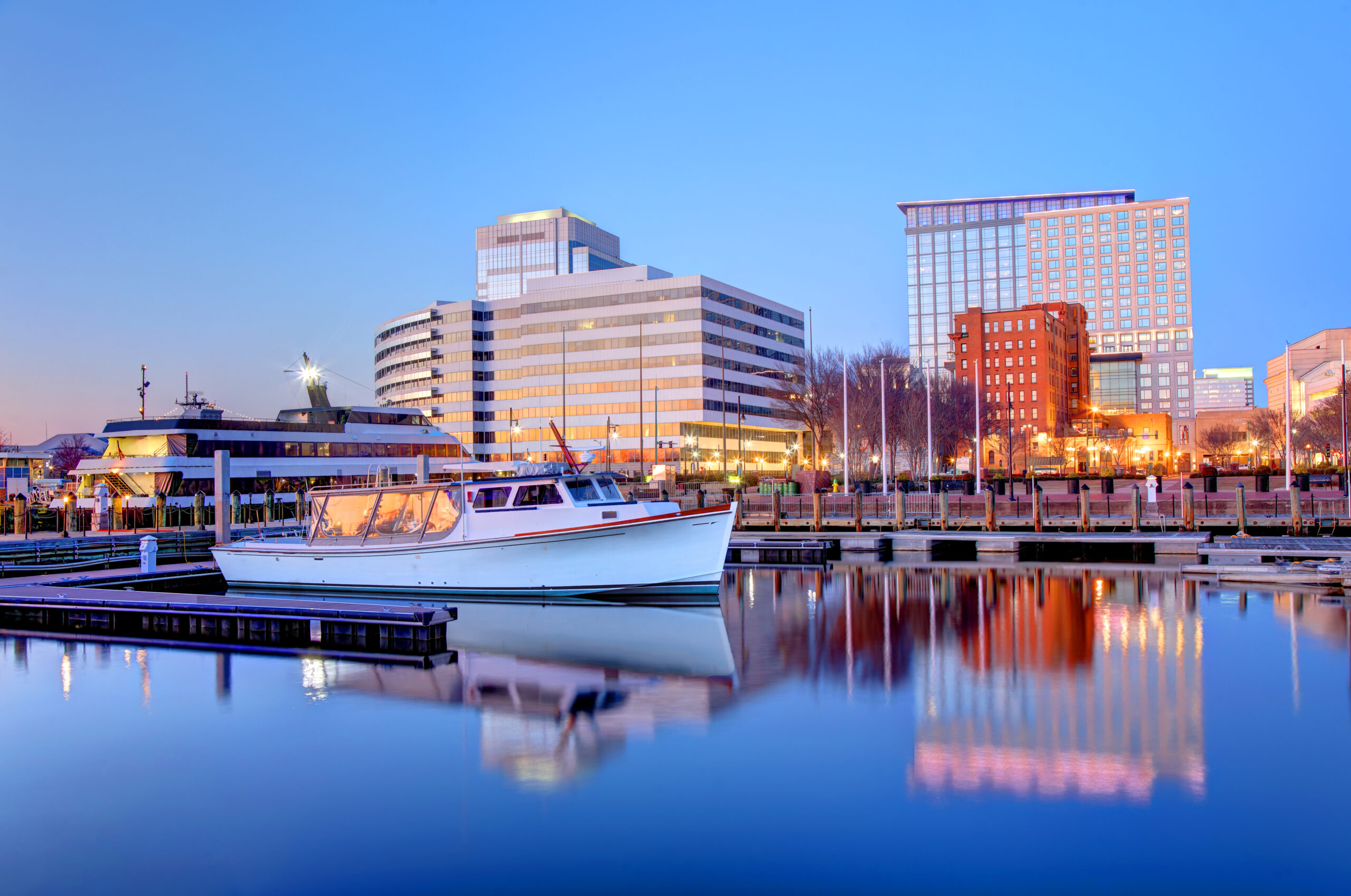 best time to visit norfolk va