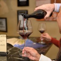 Wine Tasting & Winery Tours