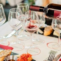 Food, Wine & Nightlife