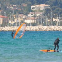 Surfing & Windsurfing