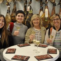 Food, Wine & Nightlife