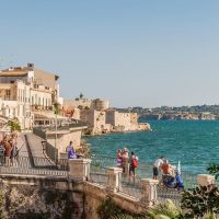Wine Tasting & Winery Tours