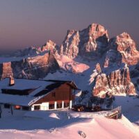 Holiday & Seasonal Tours