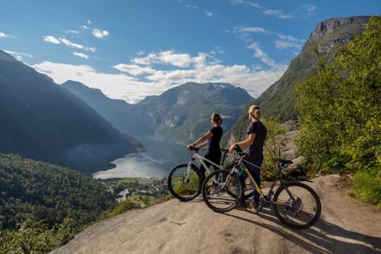 Easter in Andalsnes