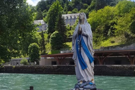 Hanukkah in Lourdes