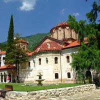 Bus & Minivan Tours