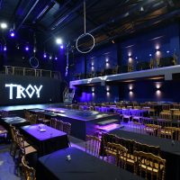 Shows, Concerts & Sports