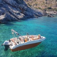Jet Boats & Speed Boats