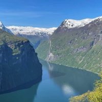 Bus & Minivan Tours