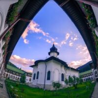 Luxury Tours