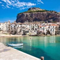 Holiday & Seasonal Tours