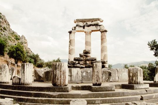 Hanukkah in Delphi