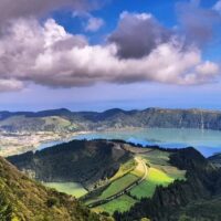 Bus & Minivan Tours