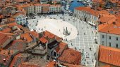 Personalized Piran tour and wine tasting