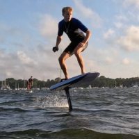 Surfing & Windsurfing